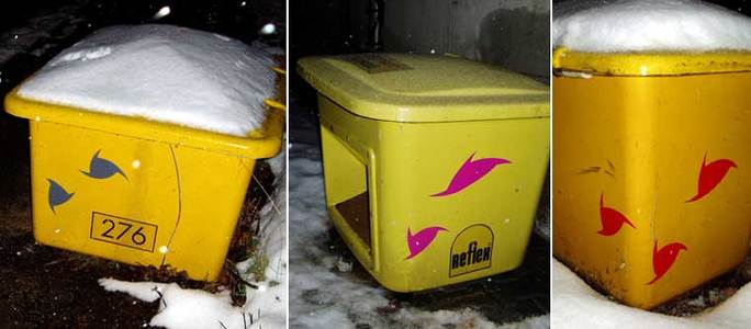  piano33 trash yellow snow czech-republic