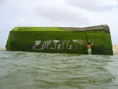  life n-g blockhaus green water cap-ferret france