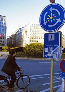  gentle-designer gmcrew belgium roadsign