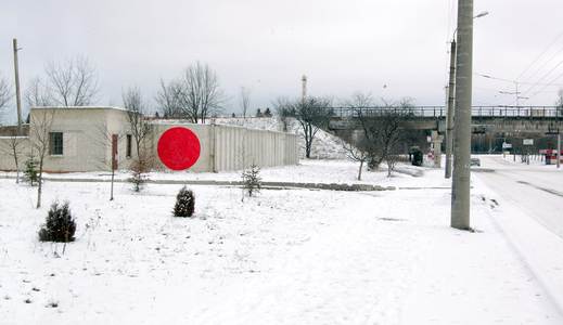  york red snow lutsk geometry minimalism ukraine winter12