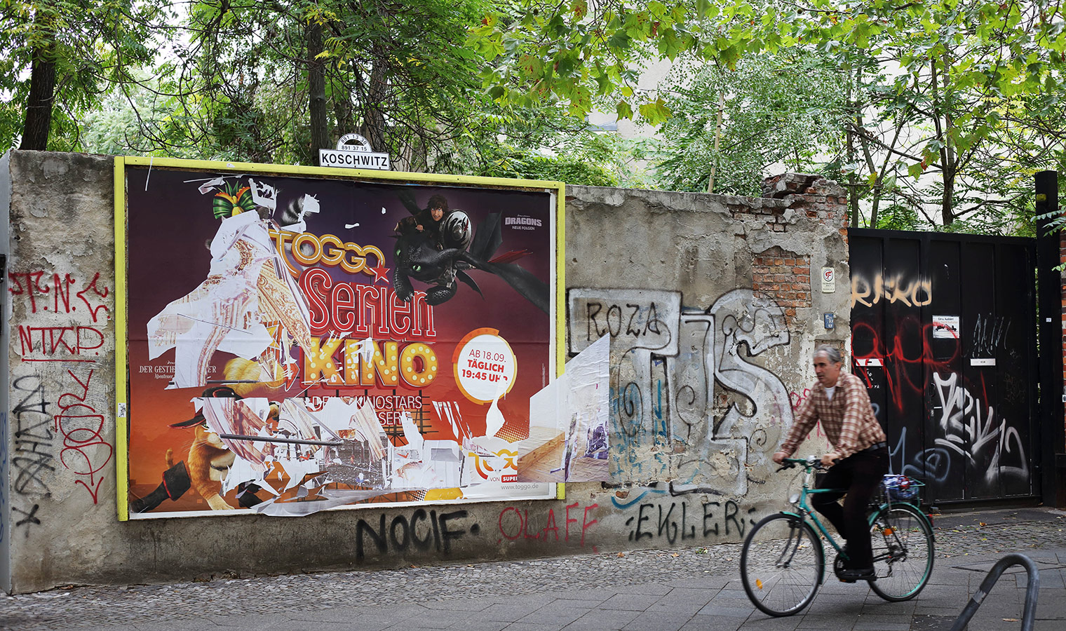 billboard germany berlin diana-sirianni