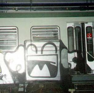  poeh smile train italy