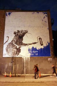  banksy night rat nyc