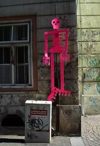  oko pink skeleton 3-d zagreb balkans