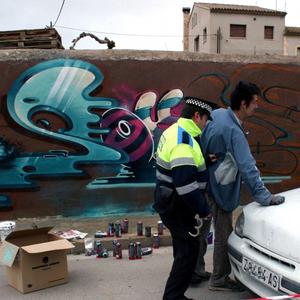  foham-fonezs police spain