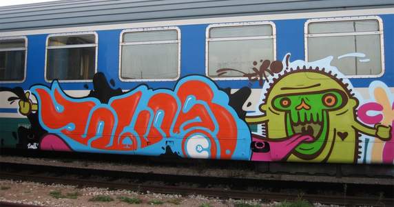  wons cyro train italy