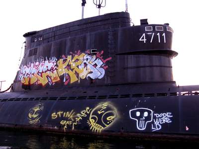  stinkfish bastardilla ira water amsterdam netherlands