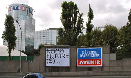 paris billboard ox- rero