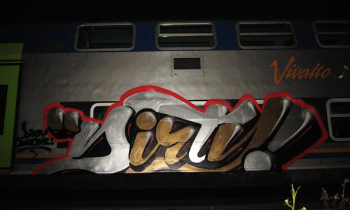 italy train train-italy _dirty_