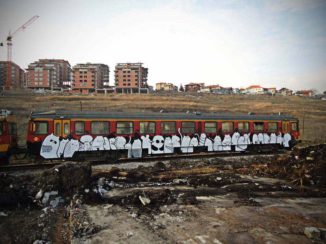  lunar train e2e pristina kosovo winter10 balkans