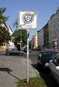  graffitilovesyou logo berlin