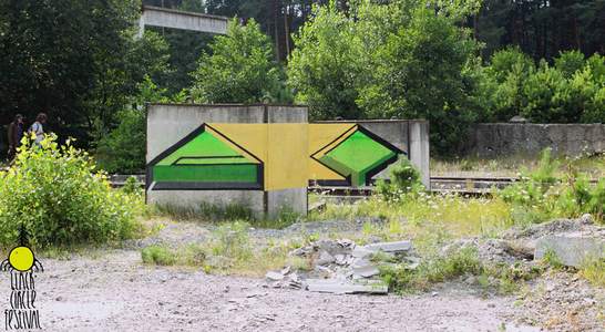  a-w teck york geometry green black-circle-festival ukraine