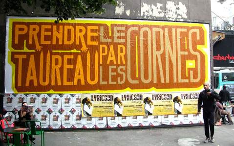  above text-message billboard lemur paris