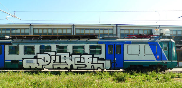 italy train silver -porto-