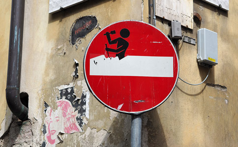 italy firenze roadsign clet-abraham